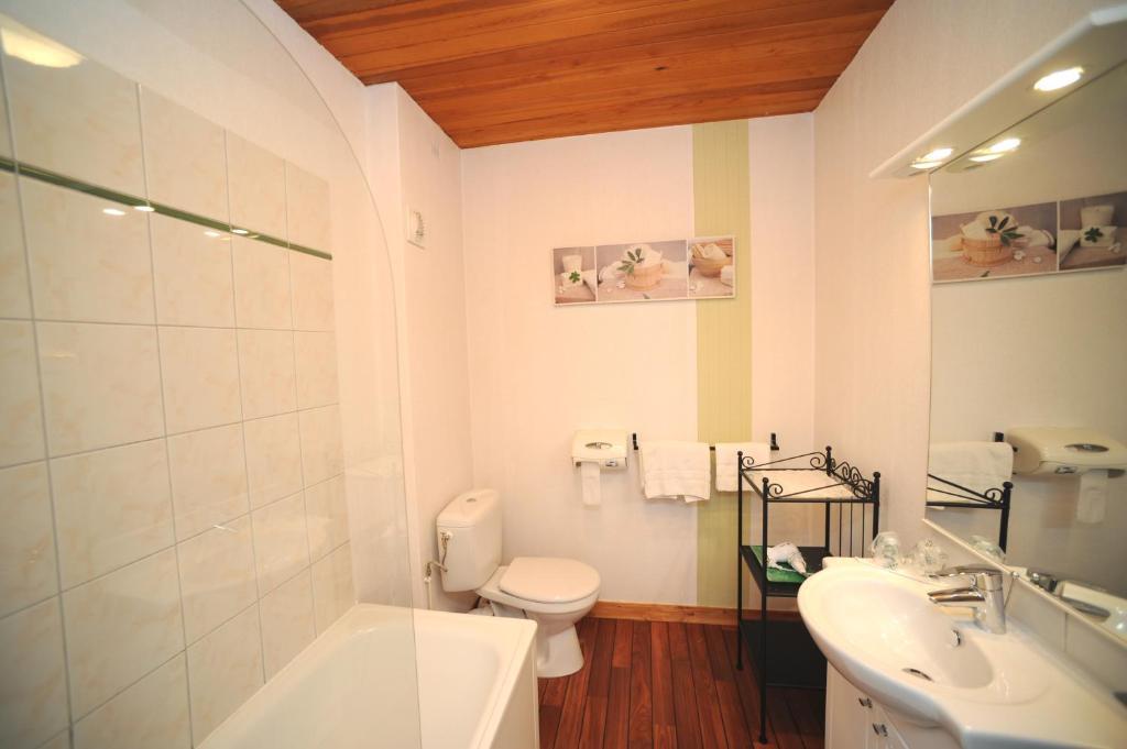 Hotel Fontaine, Morlaix Pokój zdjęcie